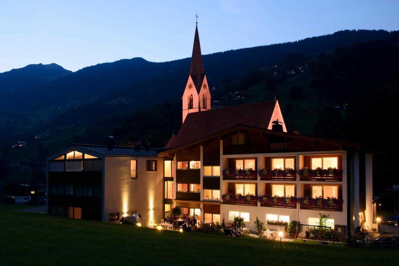 Hotel Silbertal Exteriér fotografie