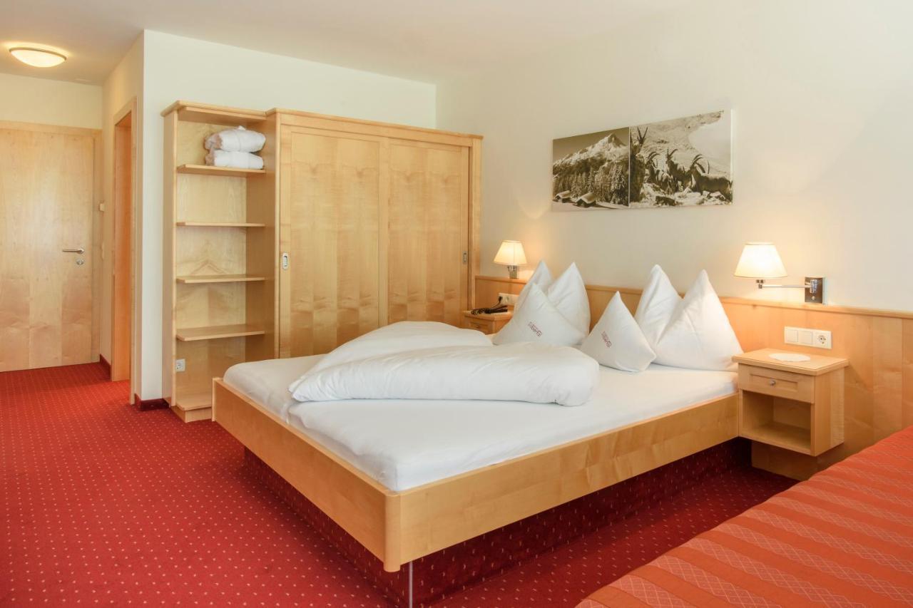 Hotel Silbertal Pokoj fotografie