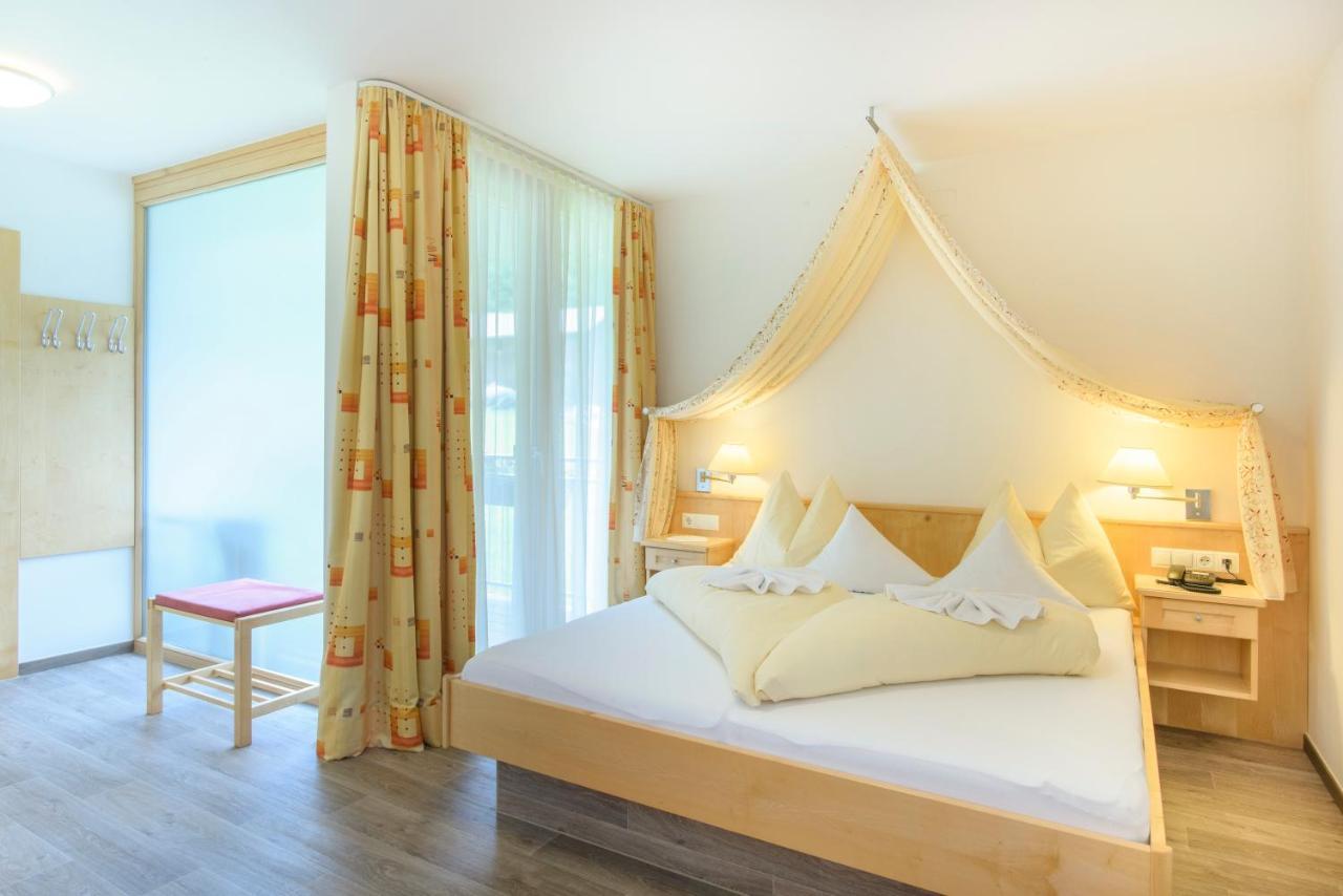 Hotel Silbertal Pokoj fotografie